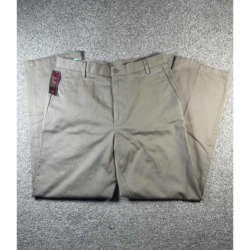 NWT Dockers Flat Front Classic Fit Original Khaki Pants Men's 34x32